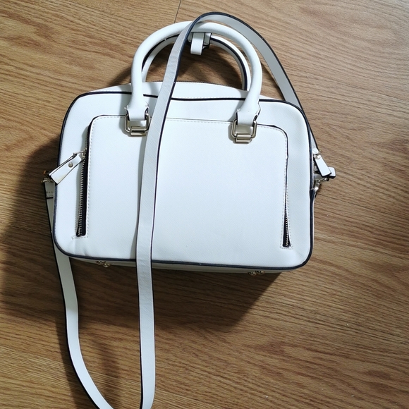 Bag - Picture 2 of 2